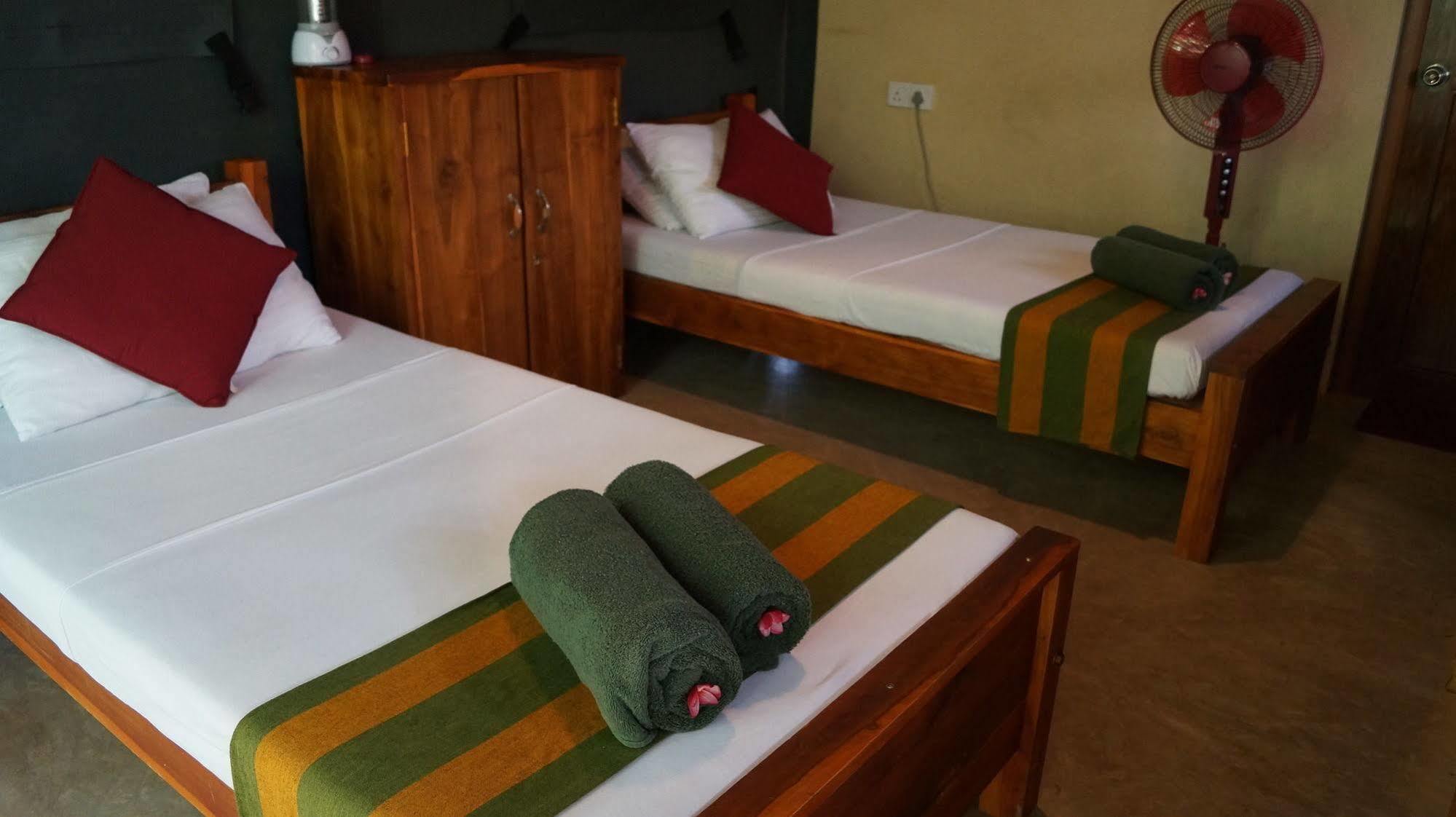 Athgira River Camping - Udawalawe Exteriér fotografie